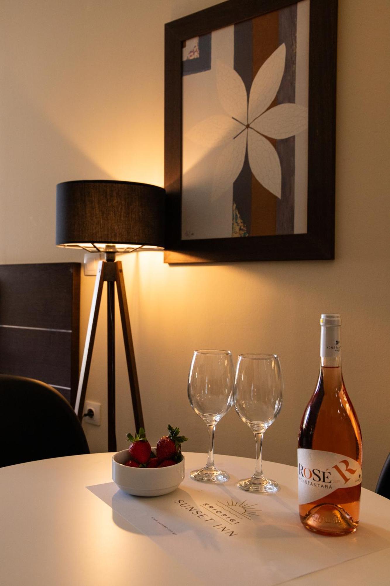 Sunset Inn Кріопігі Номер фото